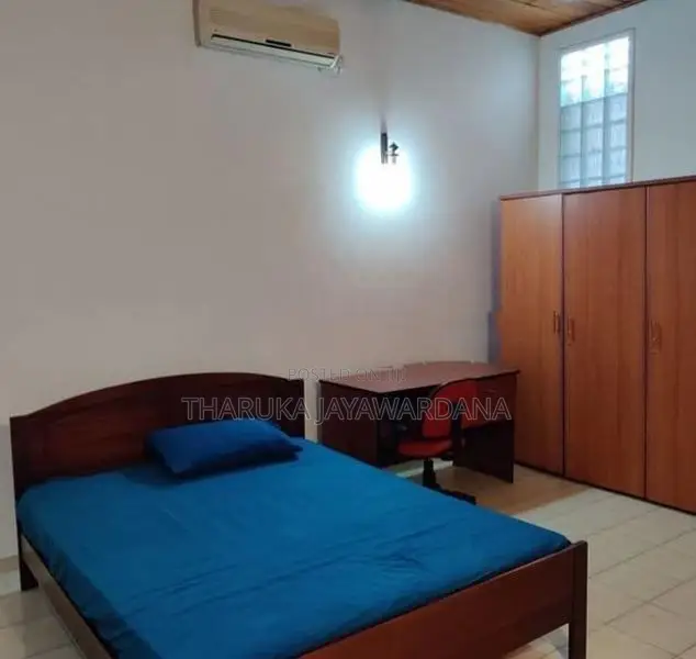 Fully Furnished Upstairs House for Rent Koswatta