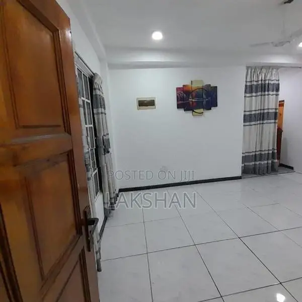 5-Storey (G+4) House for Sale in Mulleriyawa