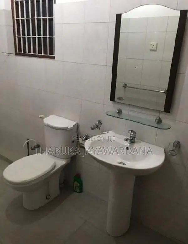 Fully Furnished Upstairs House for Rent Koswatta