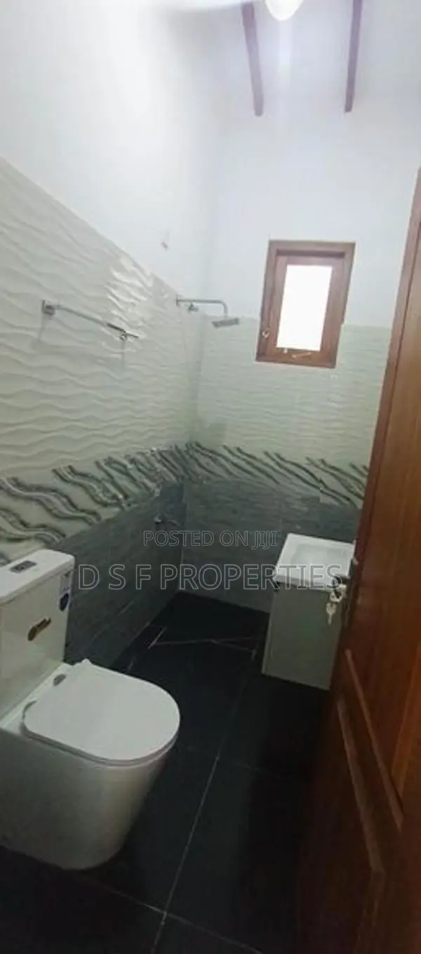 A BRAND NEW TWO STORY LUXURY HOUSE In MATTEGODA ENGINEER CAMPUS