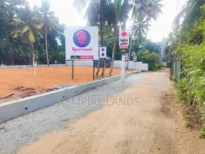හෝමාගම 138 පාරට ඇවිදින දුරින් නේවාසික බිම් කොටස්