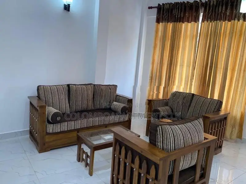 Short-Term Apartment Stay in Kalubowila. (code: Csa302)