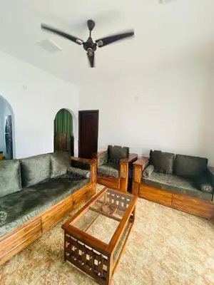 Short-Term Apartment Stay Available in Colombo 06. (Code: CSPL301)