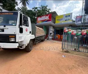 Fully Orating Hardware Store for Sale in Demanhandiya, Negombo
