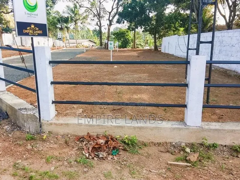 පිළියන්දල 157 පාරට 500m දුරින් අගනා නේවාසික බිම් කොටස්