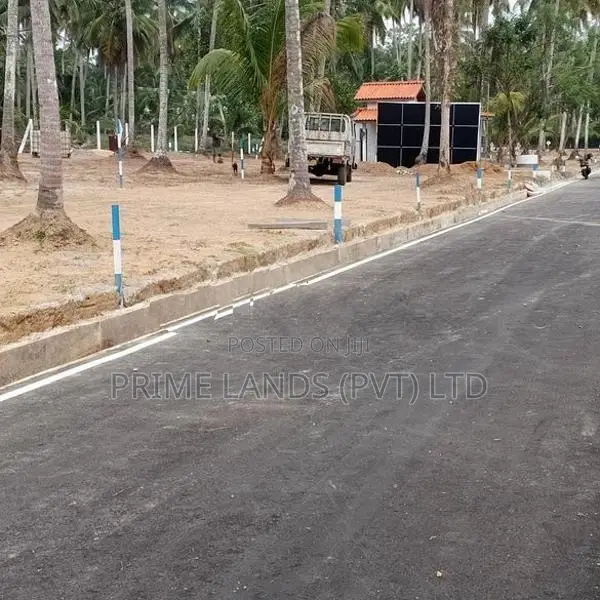 Land for Sale Veyangoda