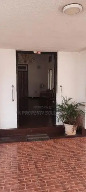 House for Sale Nugegoda (file No 2637 A)