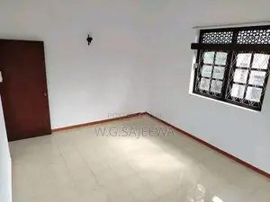 2 Storey 4 Rooms House Rent in Ja Ela