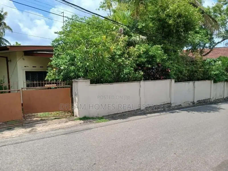 Commercial Residential Land for Sale – Araliya Gardens, Nawala