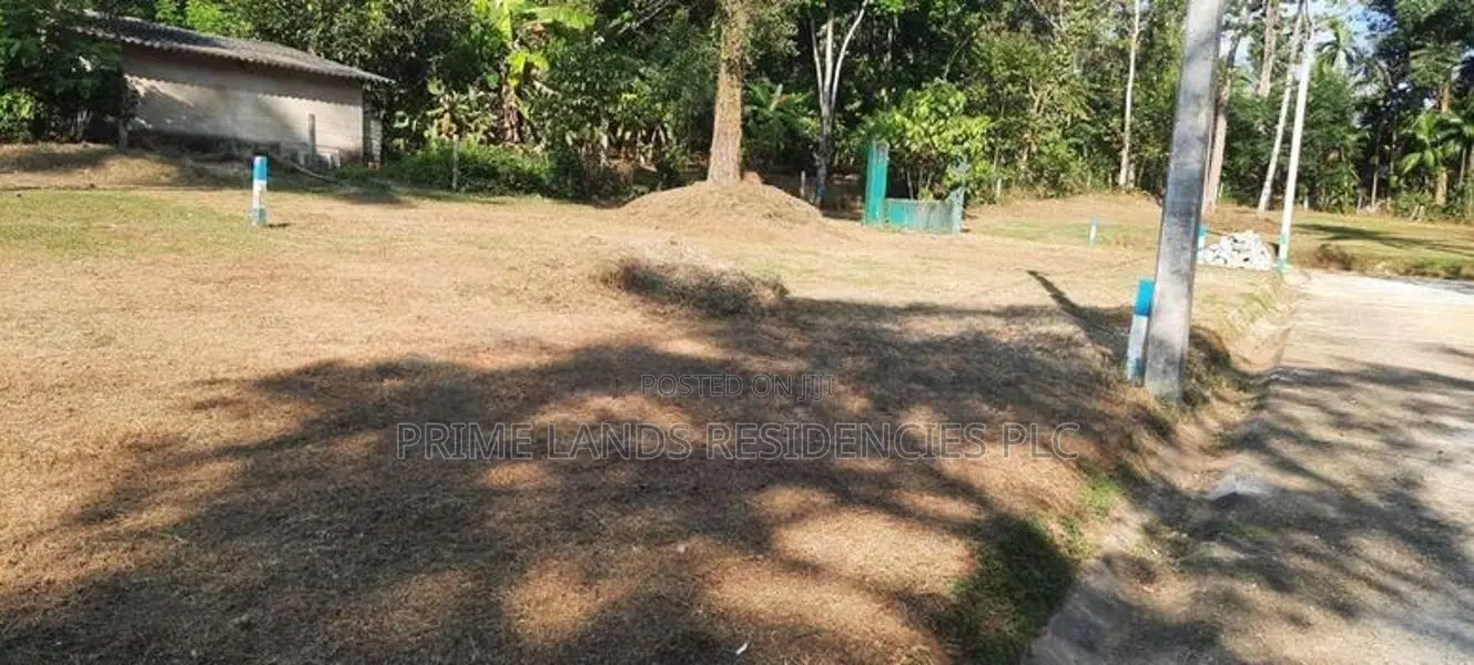 Land for Sale in Kadawatha