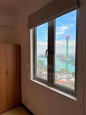 25th Floor View | Skyline Condo On320