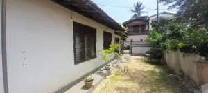 12.5 Perch Land with House Sale in Liyanagemulla, Seeduwa