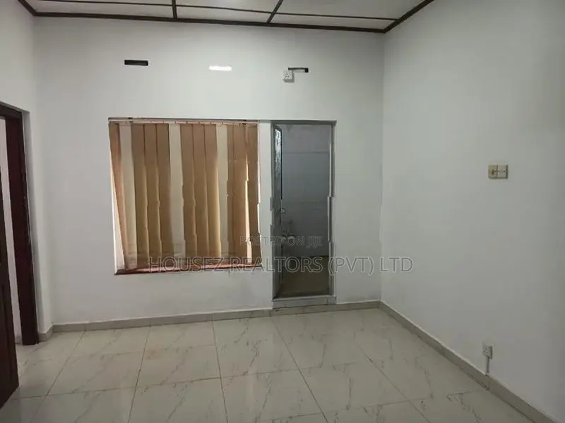 Prime Commercial Property for Rent in Bambalapitiya
