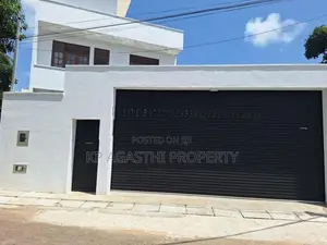 Luxury House for Sale in Boralesgamuwa