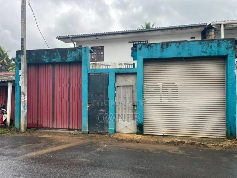 Valuable Warehouse Property for Sale in Wellampitiya