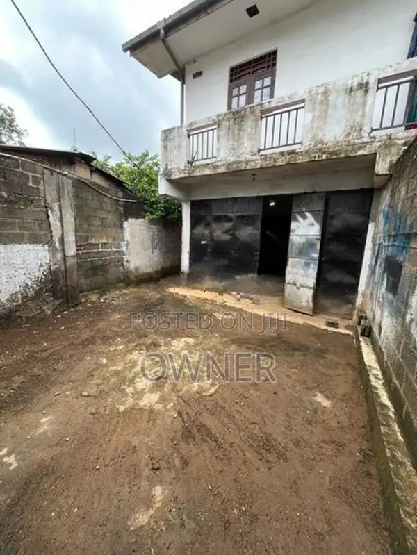 Valuable Warehouse Property for Sale in Wellampitiya