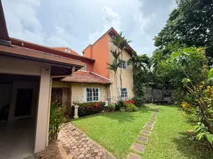 Luxury 4-Bedroom House for Sale in Pelawatte, Battaramulla