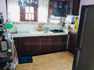 Spacious 4-Bedroom House for Sale – Minuwangoda