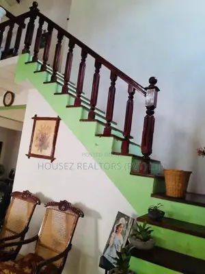 Spacious 4-Bedroom House for Sale – Minuwangoda