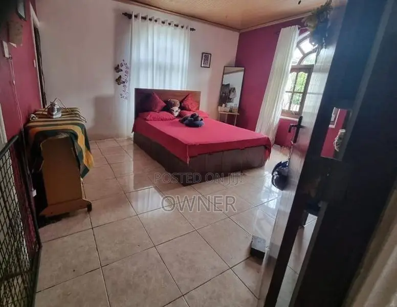 Room for Rent in Moratuwa Girls Only