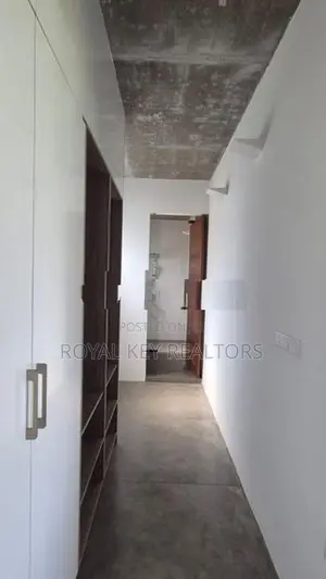 2 Bedroom Furnished Studio type Apartment Rajagiriya
