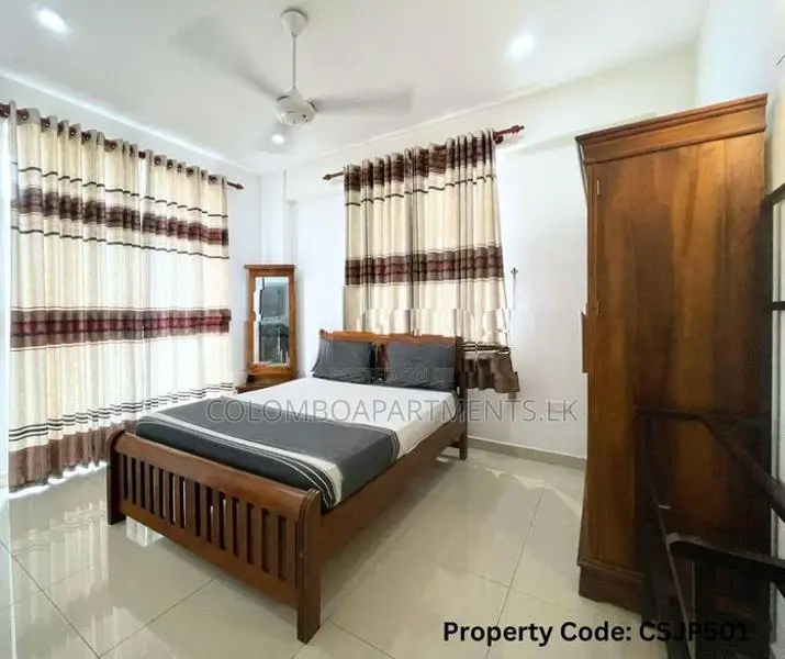 Apartment for Short-Term Rental in Wellawatte(Property Code CSJP5001)