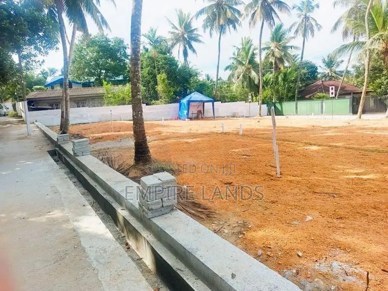 Homagama Walking Distance to 138 Land for Sale in Galawilawatte