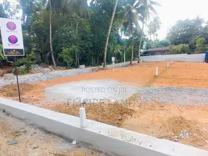 Near Kottawa Highway Homagama Galawilawatte Valuable Land for Sale