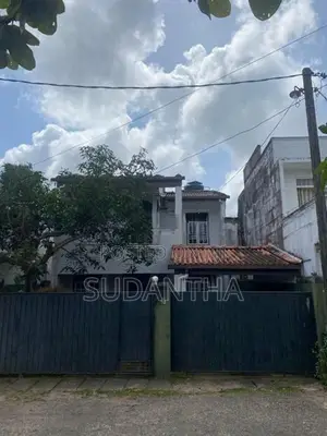 House for Rent - 3 Bedrooms (2xAC) Pelawatte