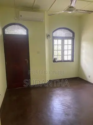 House for Rent - 3 Bedrooms (2xAC) Pelawatte