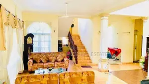Spacious Luxury Two-Storey House for Sale – Kotte (Angampitiya Road)