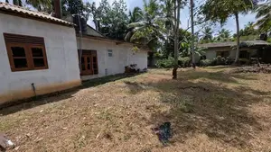 කළගෙඩිහේන පර්චස් 15 / ST 13943