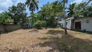කළගෙඩිහේන පර්චස් 15 / ST 13943
