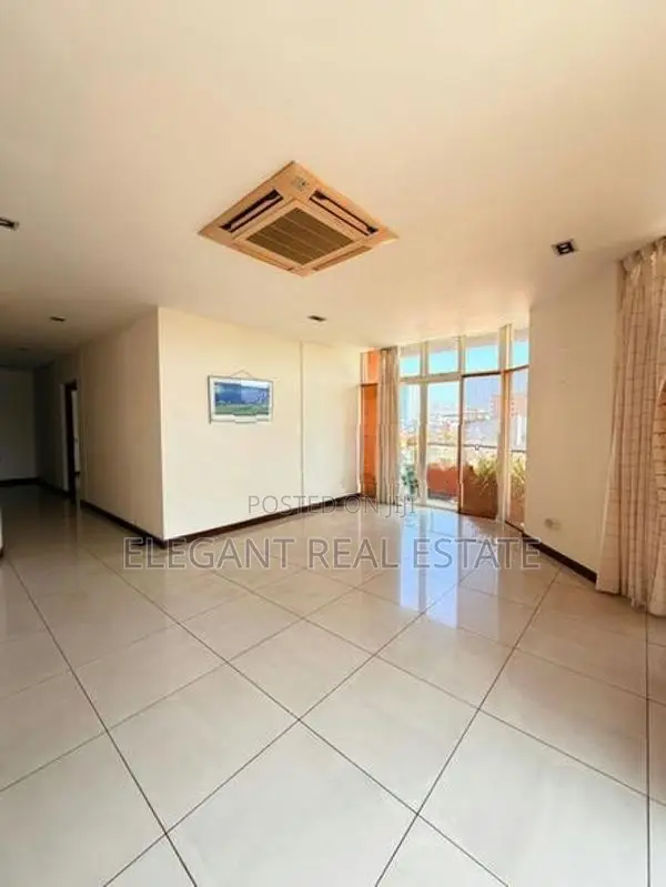 Trevose - 03 Bedroom Apartment for Sale in Colombo 05 (A4033)