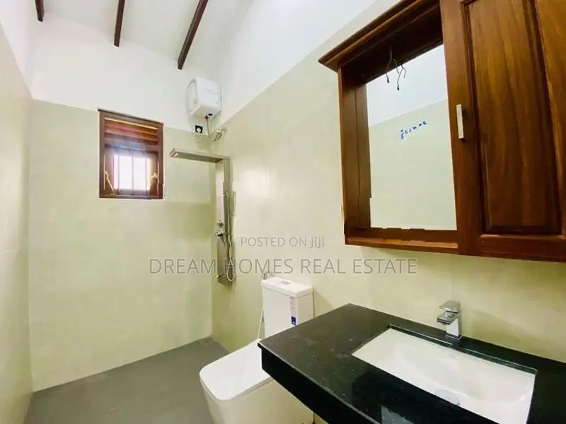 Elegant 4 Bedroom Family Residence for Sale – Malabe
