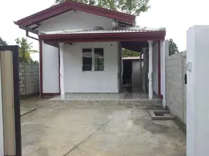Small House for Sale in Panagoda – Godagama