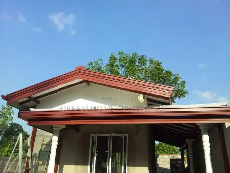Small House for Sale in Panagoda – Godagama