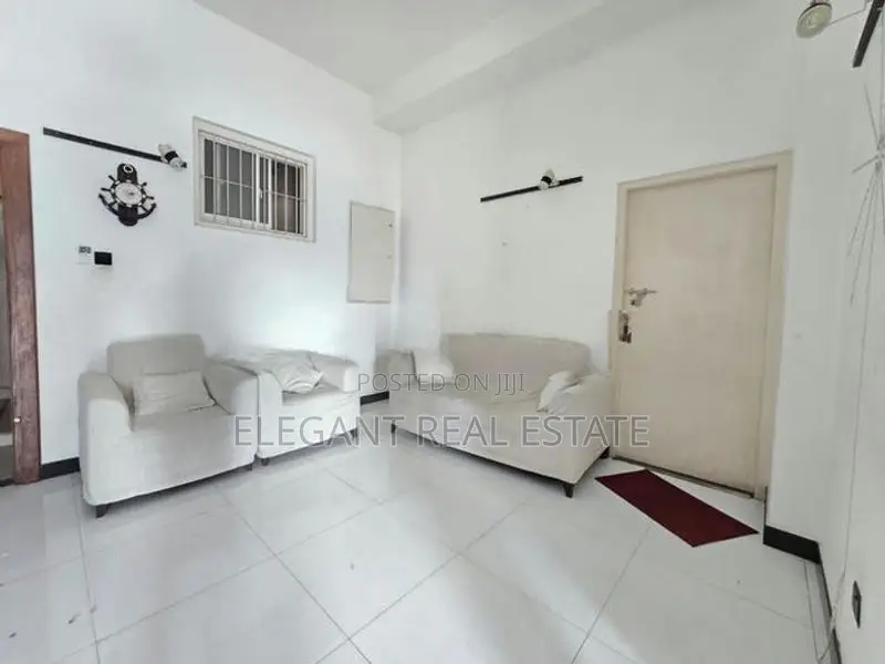 Liberty Plaza - 02 Bedroom Apartment for Sale in Colombo 03 (A1354)