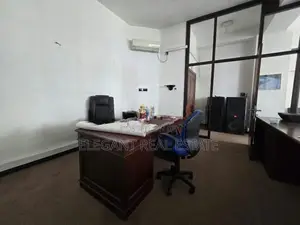 Liberty Plaza - 02 Bedroom Apartment for Sale in Colombo 03 (A1354)