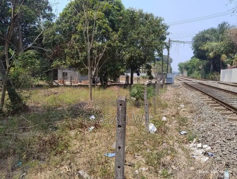 10p Land for Sale - 800m to Katunayake Highway