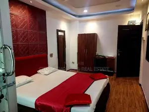32 Bedroom Hotel for Rent Borella