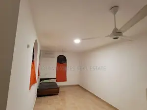 පැලවත්තේ කාමර 8ක නිවසක් කුලියට