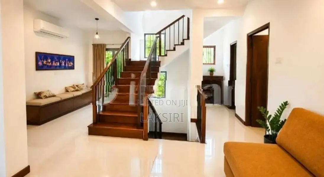 Solar Electricity Fully Furnished Luxury House Rent Pitakotte Vijithap