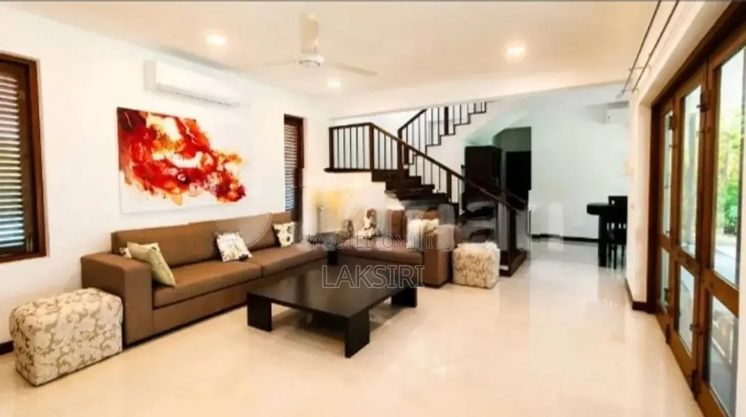 Solar Electricity Fully Furnished Luxury House Rent Pitakotte Vijithap