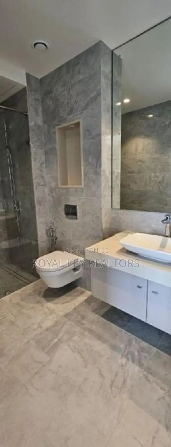 606 The Address - 02 Bedroom Unfurnished Apartment in Colombo 03