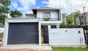 Beautiful Modern House for Sale in Athurugiriya