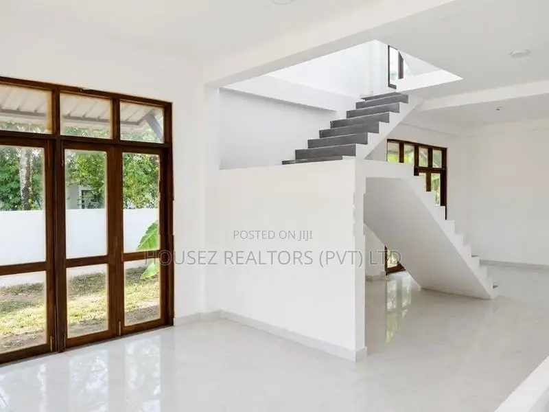 Modern 4-Bedroom House for Sale in Pokunuwita