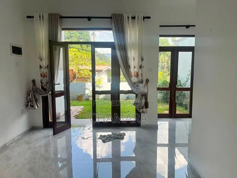 Semi Furnished Studio Room for Rent – Asgiriya, Kandy