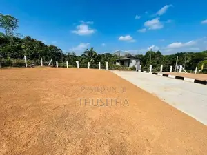 Kalagedihena Sapugasthenna Land for Sale