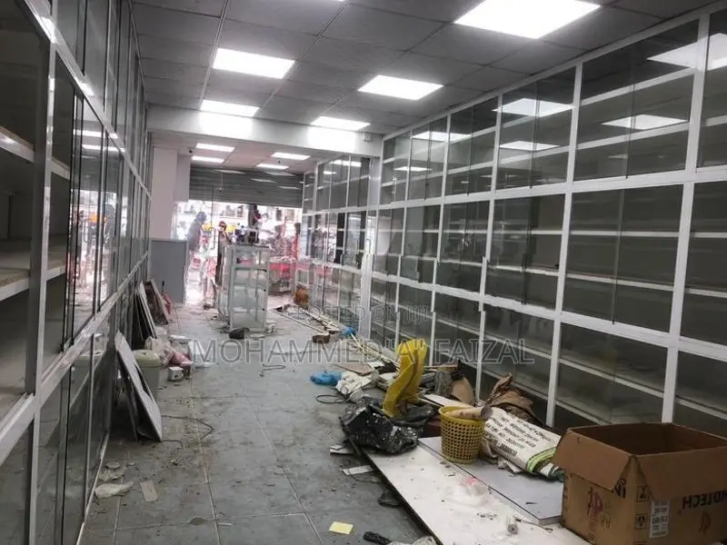 Shop For Rent at 1St Cross Street Pettah Colombo.11